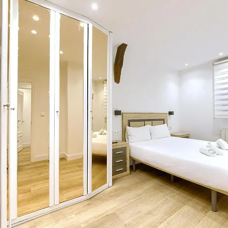 Apartment Old Town Carniceria Vieja By Next Stop *